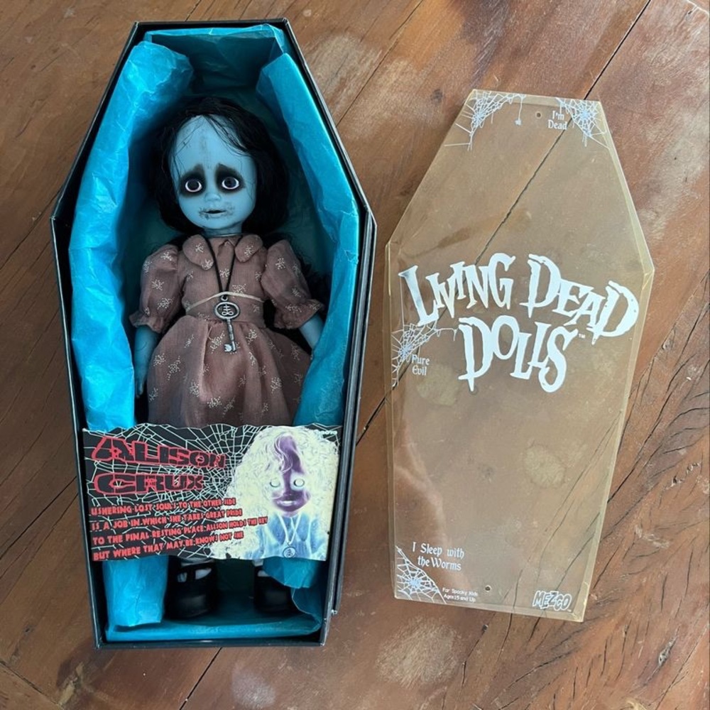 ISO Living Dead Dolls Allison Crux Doll
